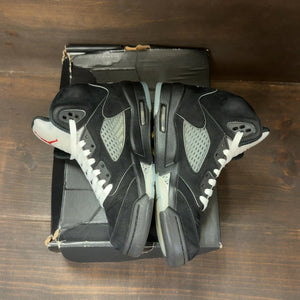 Jordan 5 Retro OG Black Metallic Reimagined (GS) Size 5Y (Pre-Owned) - aux