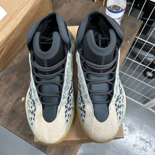 Sea Teal adidas Yeezy QNTM (USED, No Box)