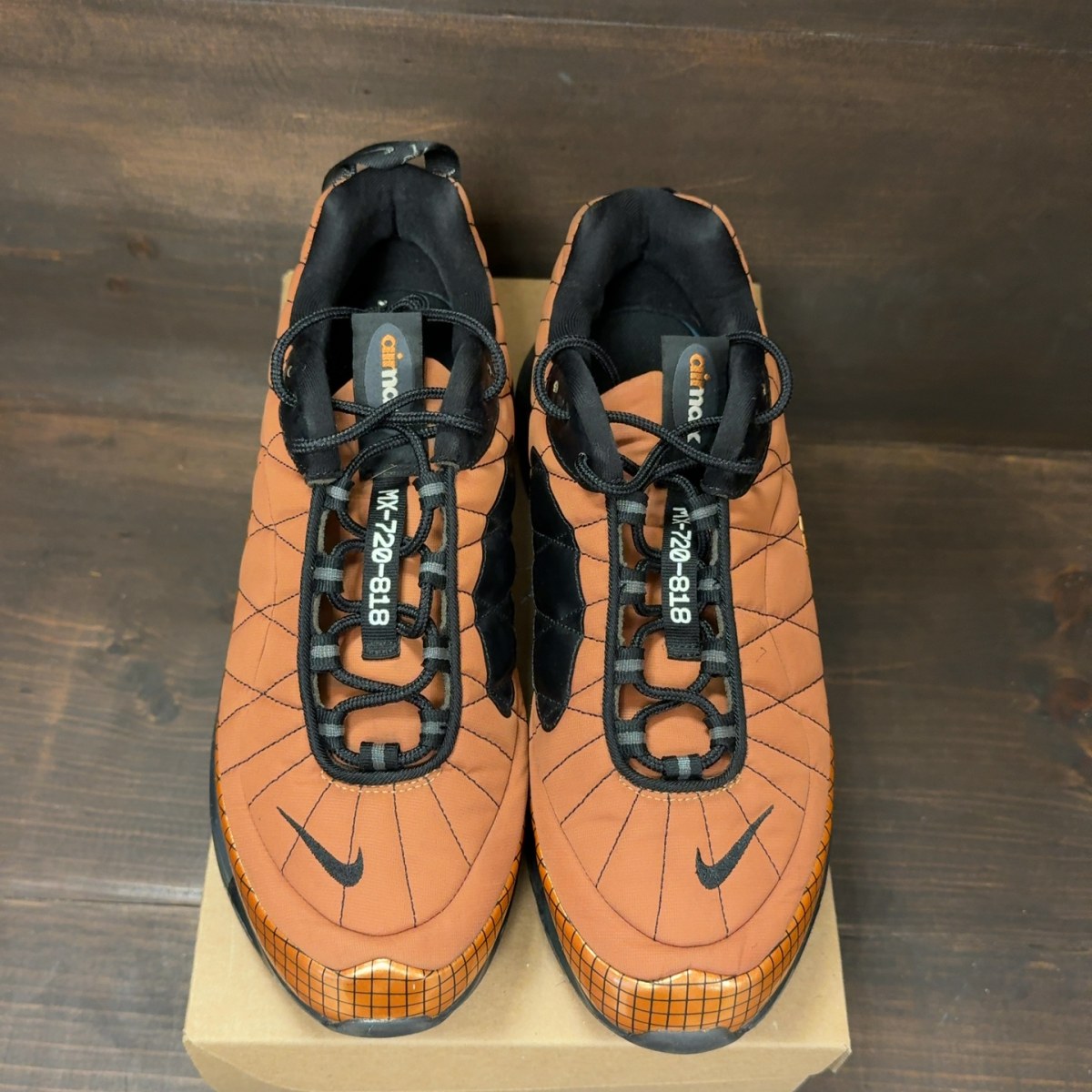 Nike Air Max 720-818 Metallic Copper Size 11 (Pre-Owned) - Image 3