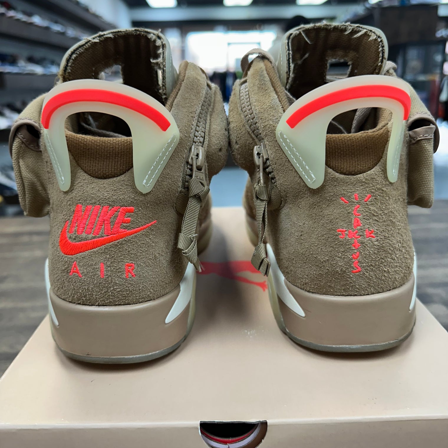 British Khaki Travis Scott Jordan 6 Retro (USED)