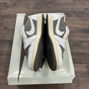 Jordan 1 Retro Low OG SP Travis Scott Reverse Mocha - Image 3