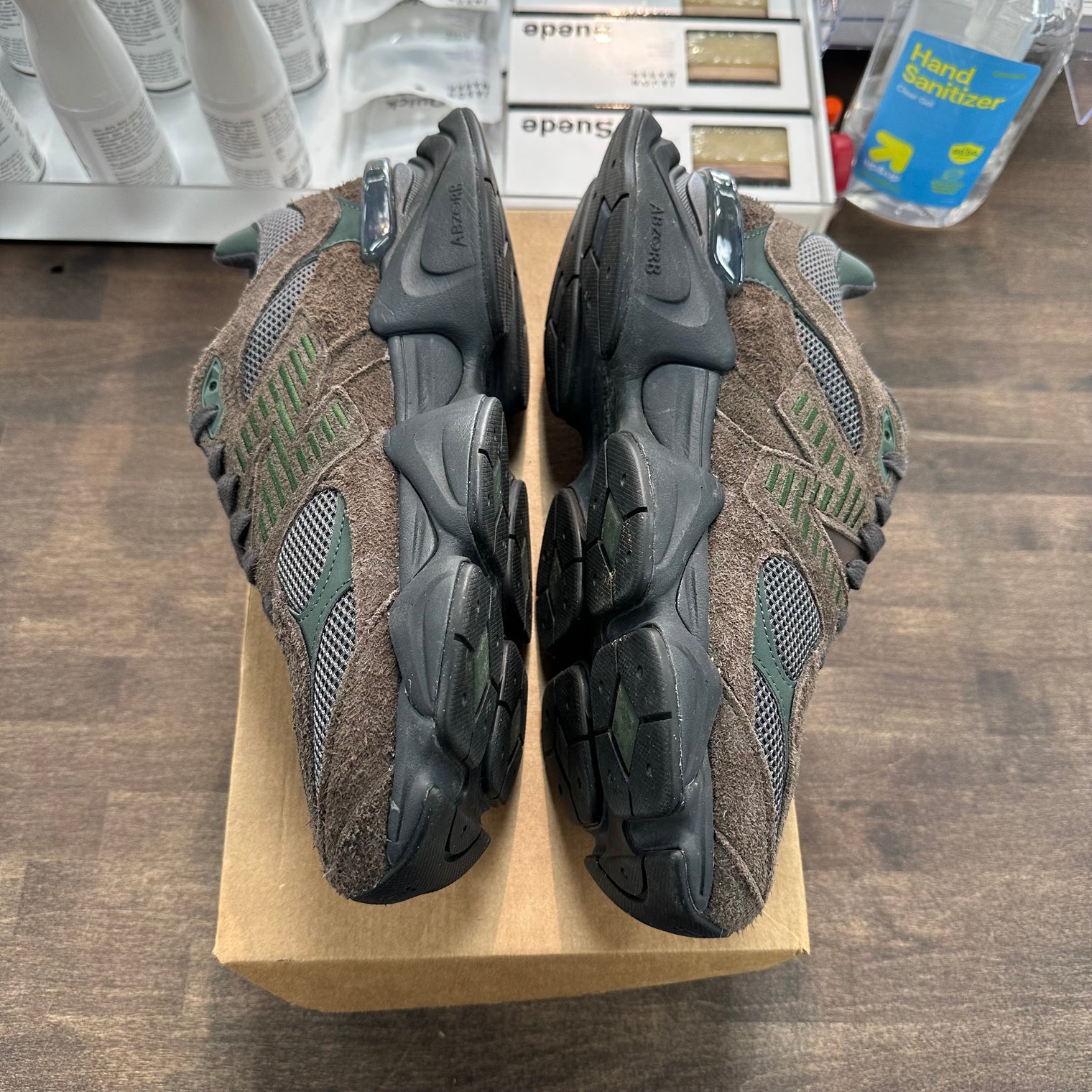 Beef and Broccoli New Balance 9060 (Used, No Box)