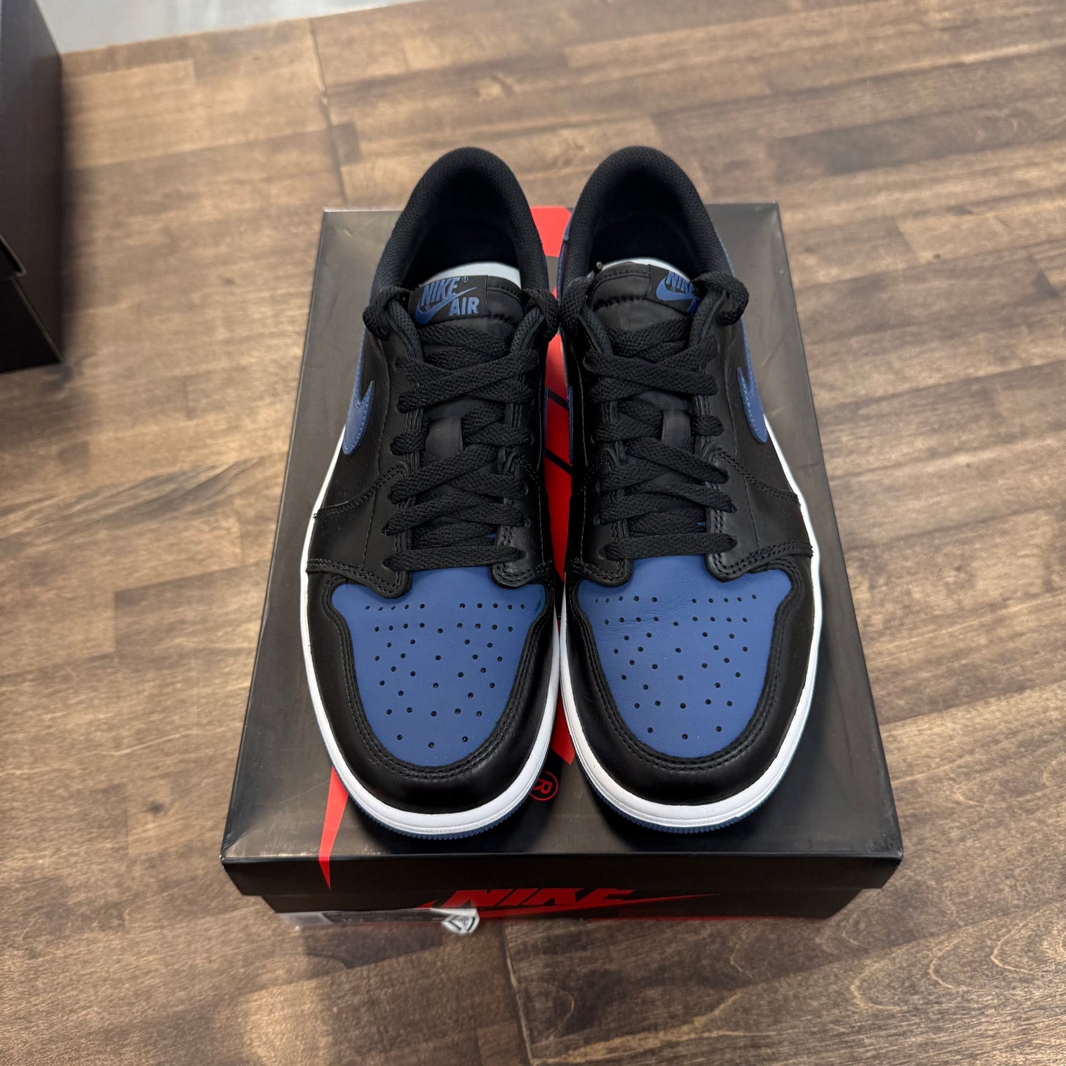 Mystic Navy Jordan 1 Low OG (USED)