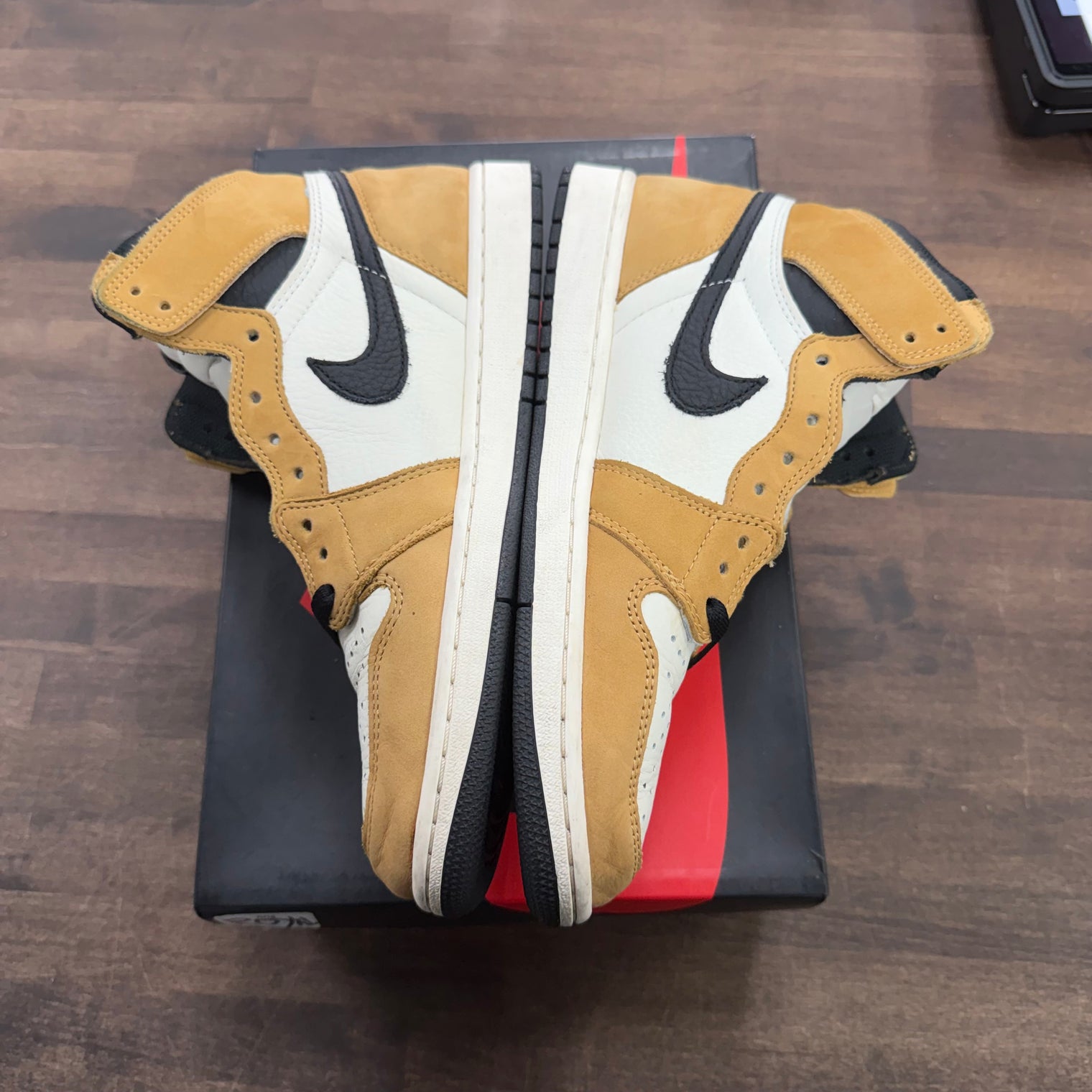 Rookie of the Year Jordan 1 High (USED)