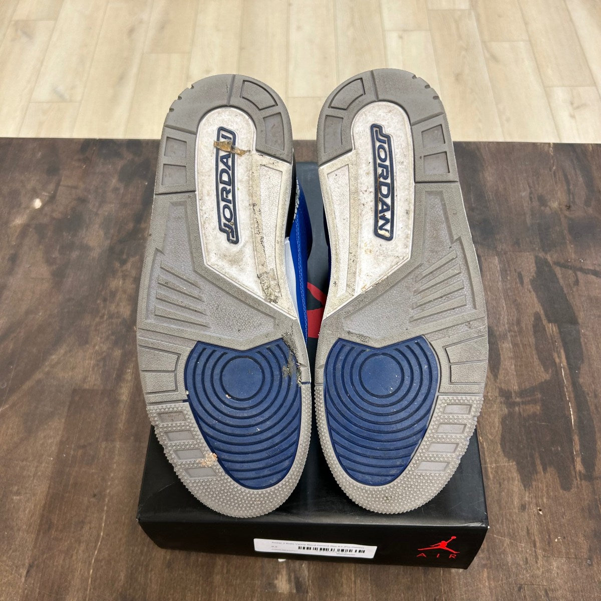 Jordan 3 Retro Varsity Royal Cement - Image 5