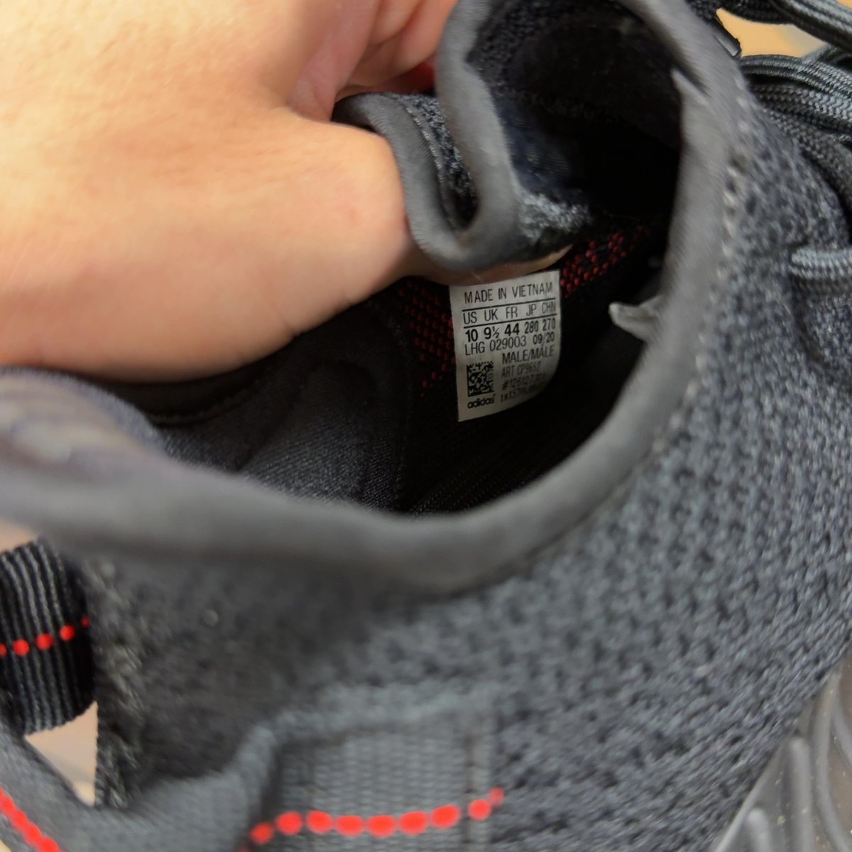 adidas Yeezy Boost 350 V2 Black Red Size 10 (Pre-Owned) - aux