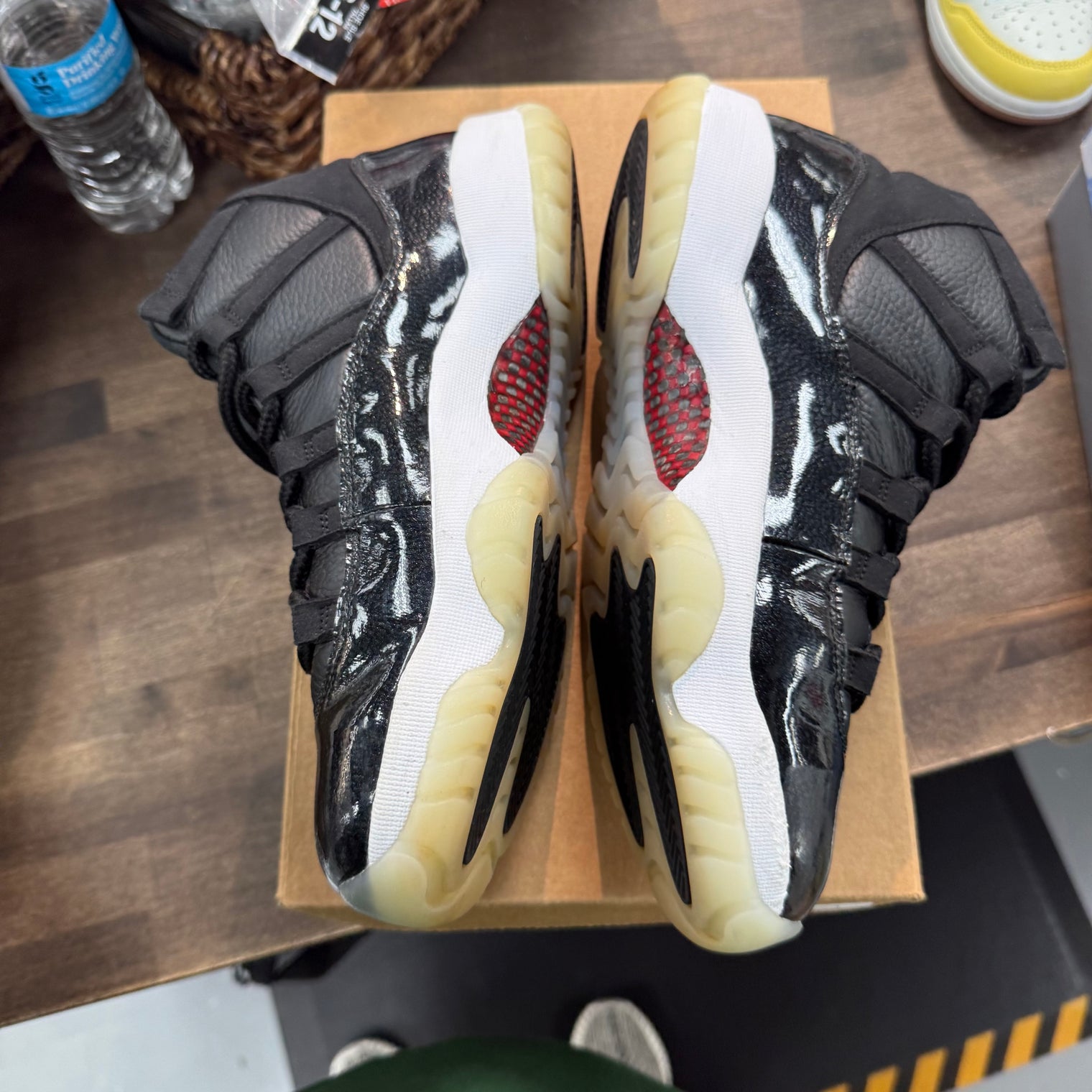 72-10 Jordan 11 High Retro (USED, No Box)