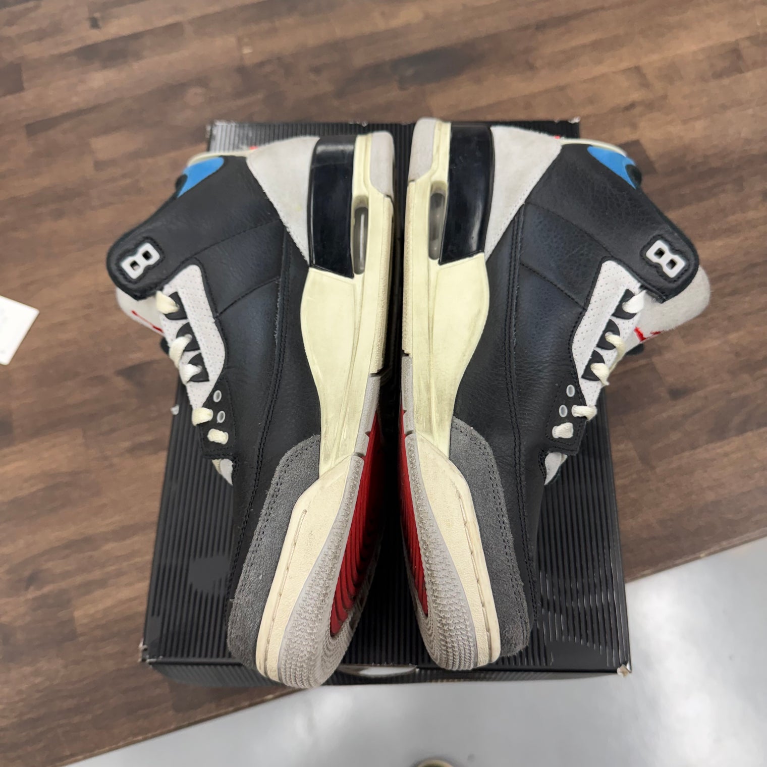 Rare Air Jordan 3 Retro OG (USED)