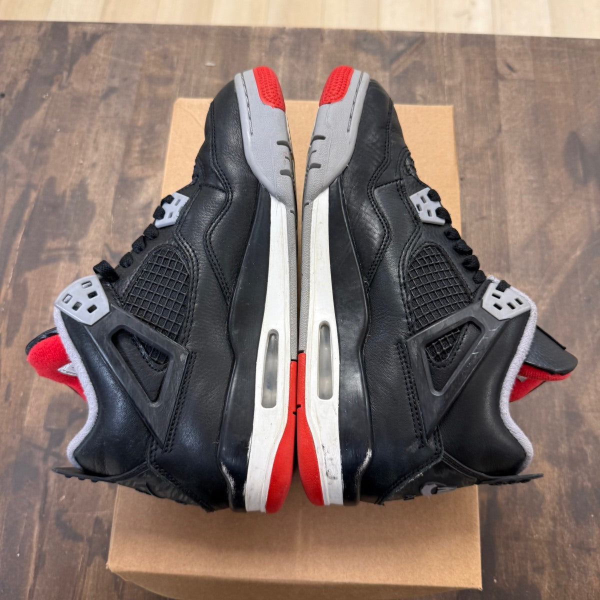 Jordan 4 Retro Bred Reimagined (GS) Size 7Y (Pre-Owned) - Image 4