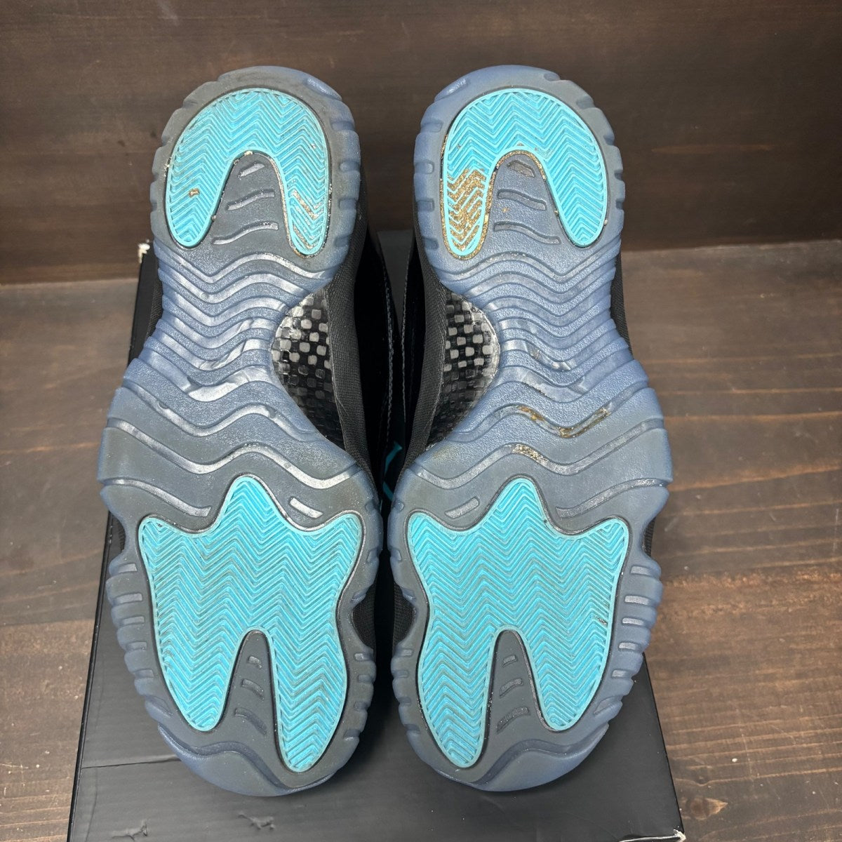 Jordan 11 Retro Gamma Blue (2025) - Image 6