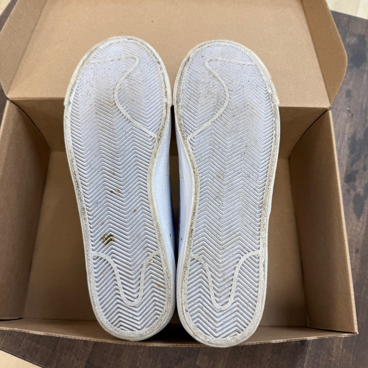 Nike Blazer Mid 77 Vintage White Game Royal Size 9 (Pre-Owned) - Image 5