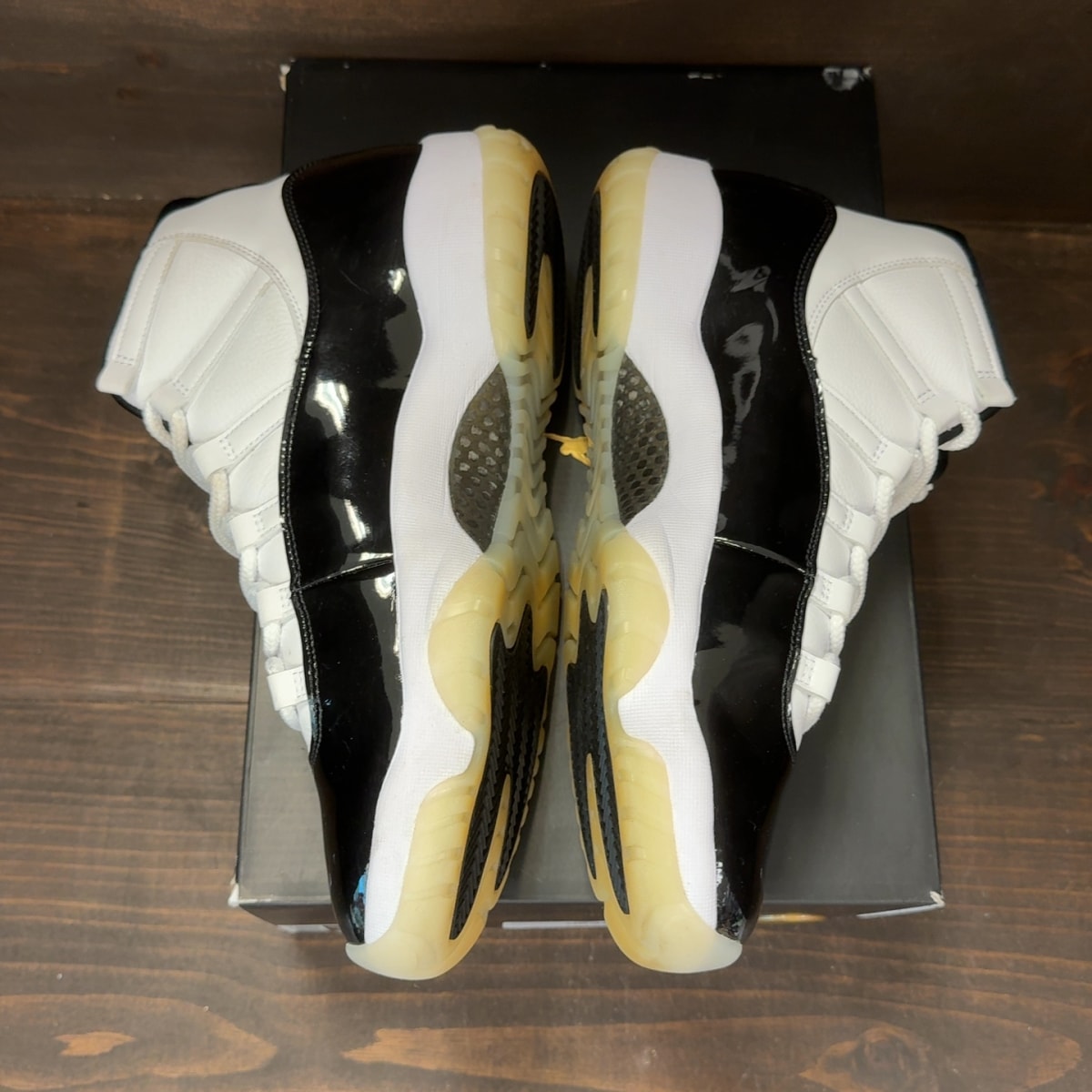 Jordan 11 Retro DMP Gratitude (2023) - Image 4