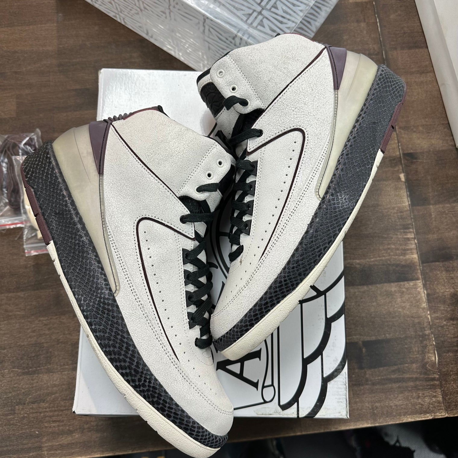 Jordan 2 Retro A Ma Maniére (USED)