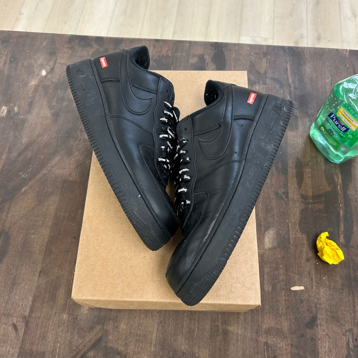 Nike Air Force 1 Low Supreme Black Size 9.5 (Pre-Owned) - Image 1