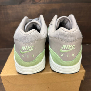 Nike Air Max 1 Atmosphere Grey Fresh Mint Size 12 (Pre-Owned) - Image 3