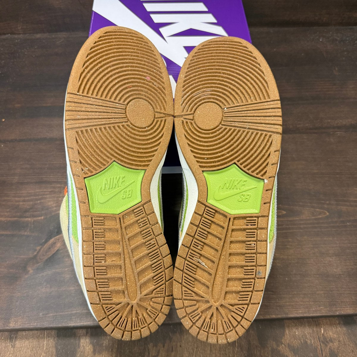Nike SB Dunk Low Escargot - Image 5