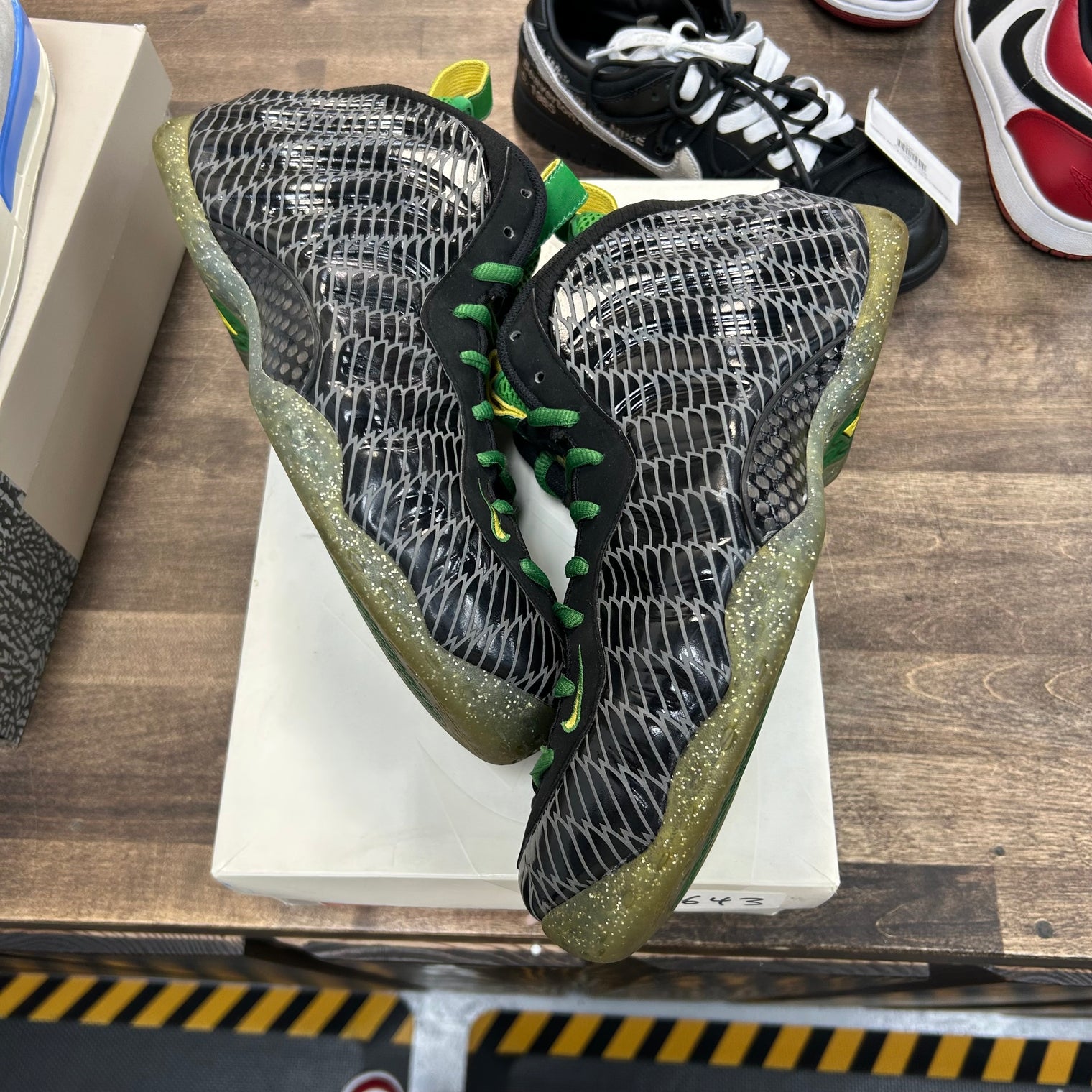 Oregon Ducks Nike Air Foamposite One (USED)