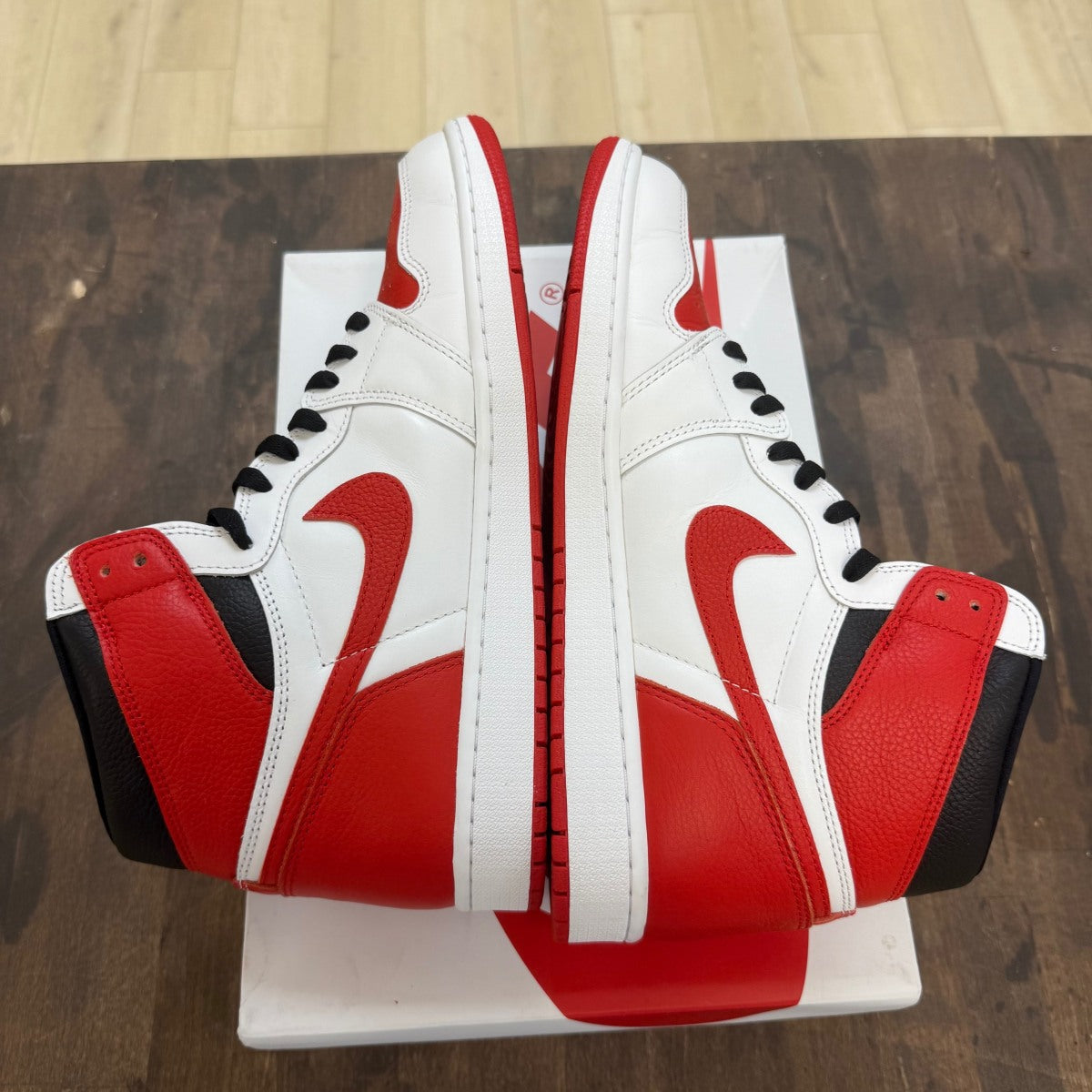 Jordan 1 Retro High OG Heritage - Image 5