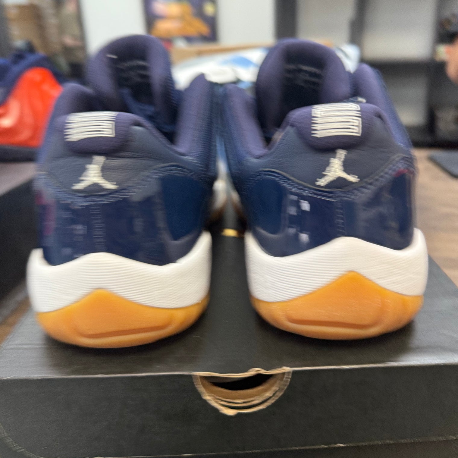 Navy Gum Jordan 11 Low (Used)