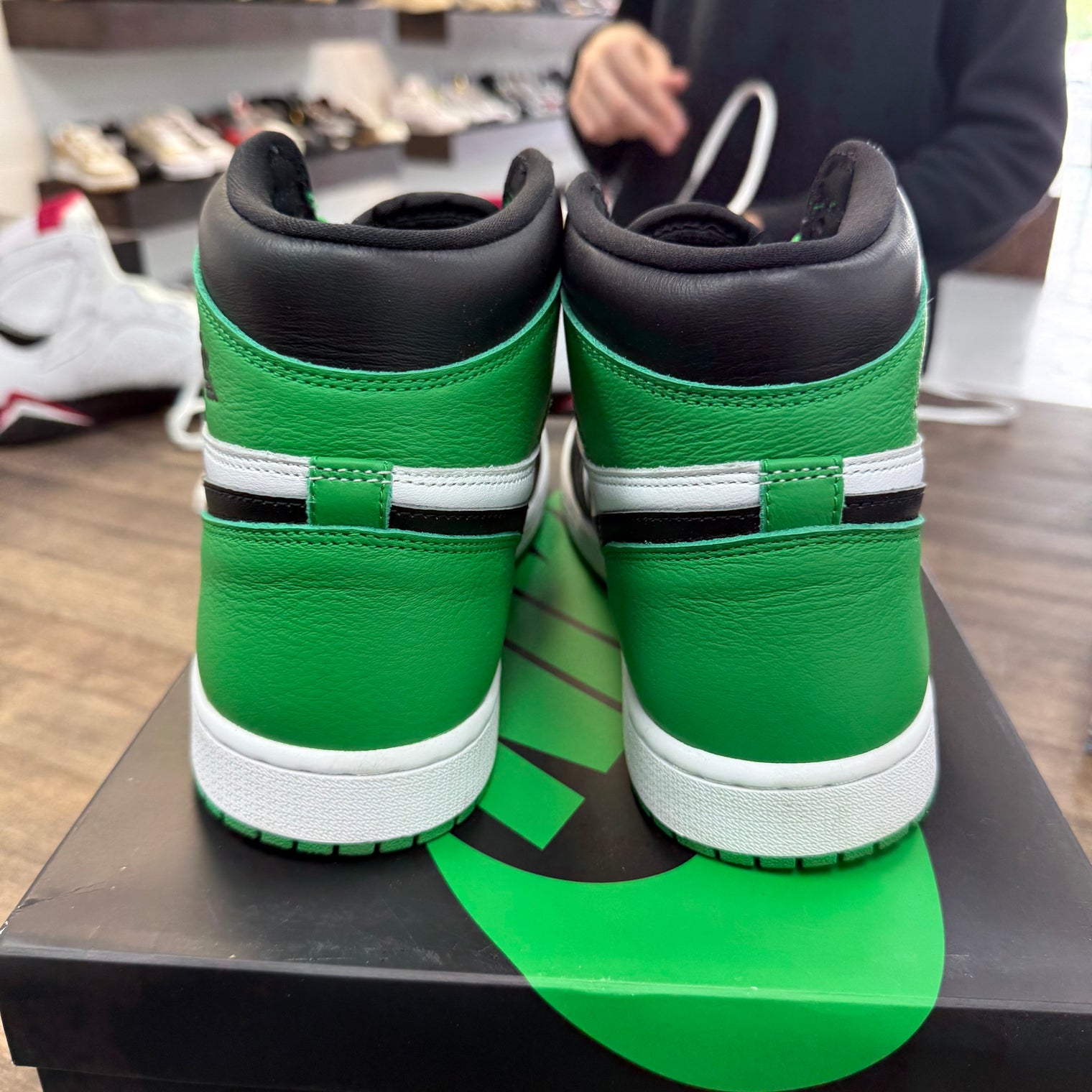 Lucky Green Jordan 1 High (USED)
