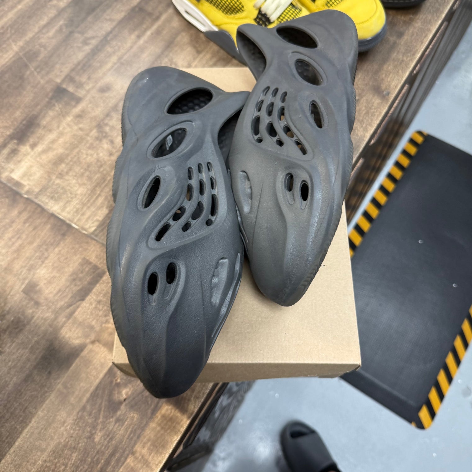 Onyx Yeezy Foam RNNR (USED, No Box)