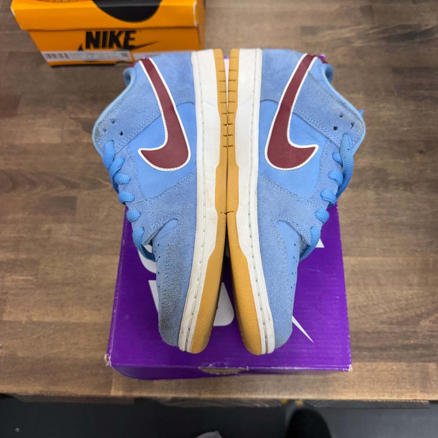 Philadelphia Phillies Nike SB Dunk Low (USED)