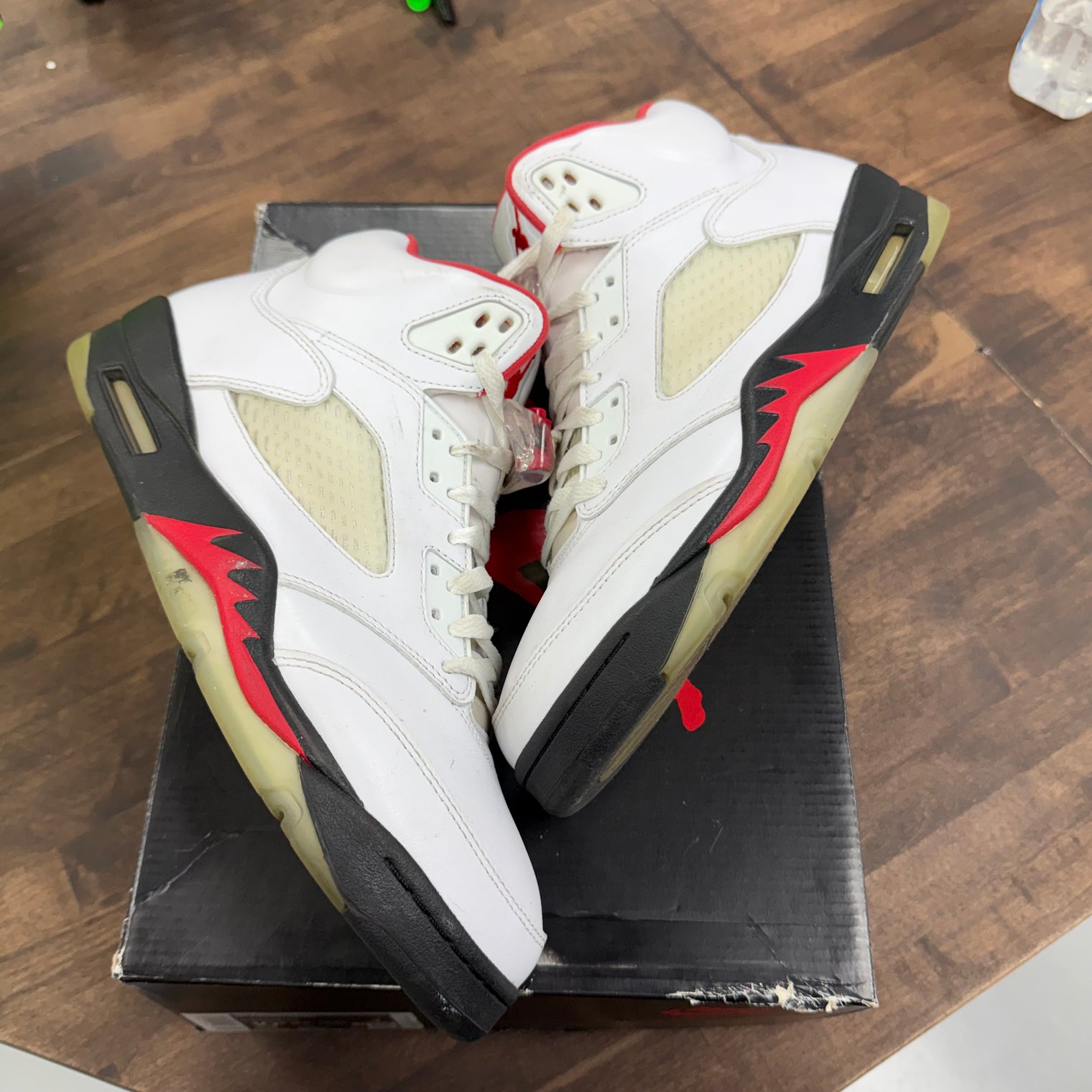 Fire Red Silver Tongue Jordan 5 Retro (USED)