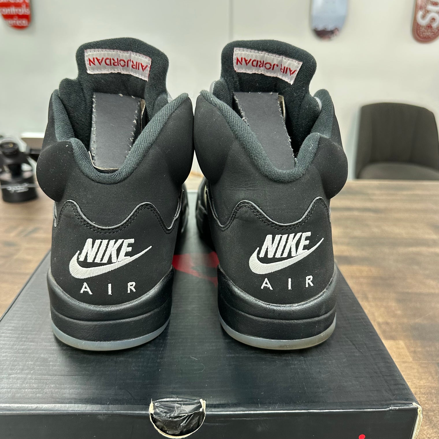 Black Metallic Jordan 5 (2016) (USED)