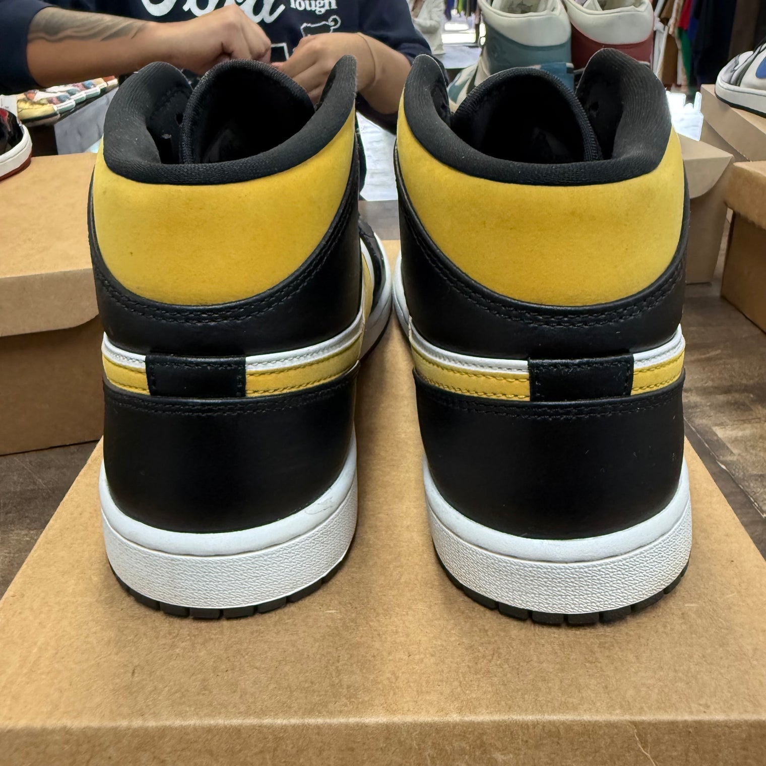 White Pollen Black Jordan 1 Mid (USED, No Box)