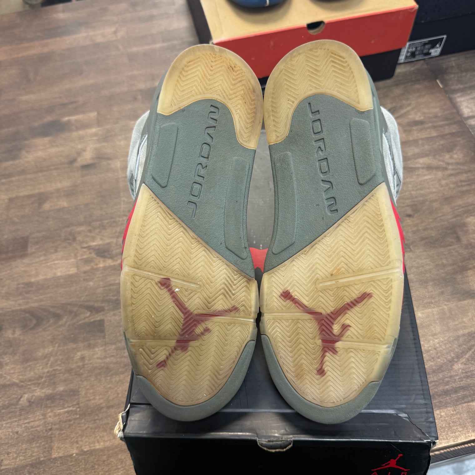 P51 Camo Jordan 5 Retro (USED)