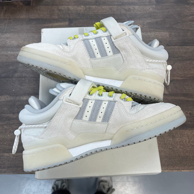 Bad Bunny Last Forum Buckle Low (USED)