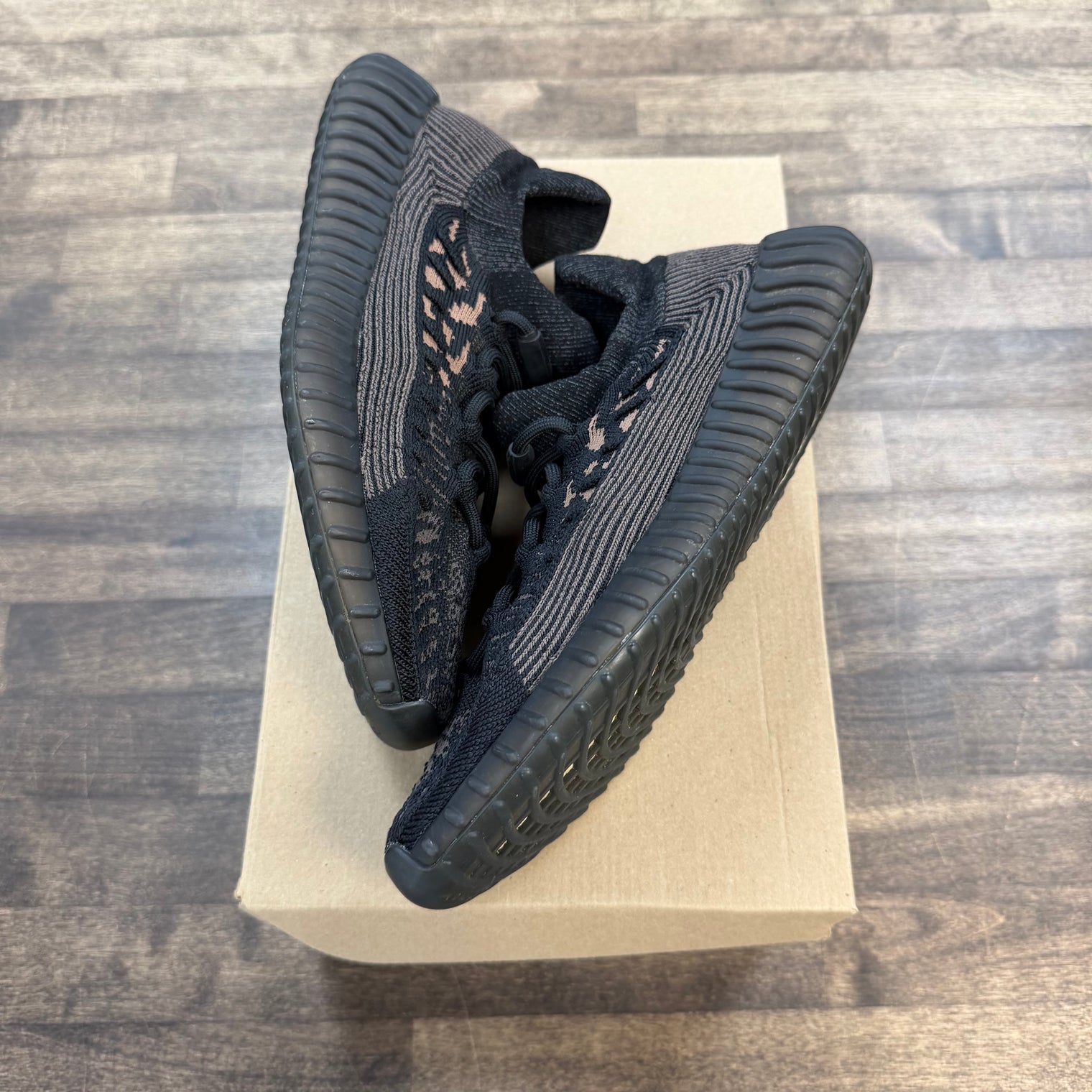 Slate Carbon adidas Yeezy 350 V2 CMPCT (USED, No Box)