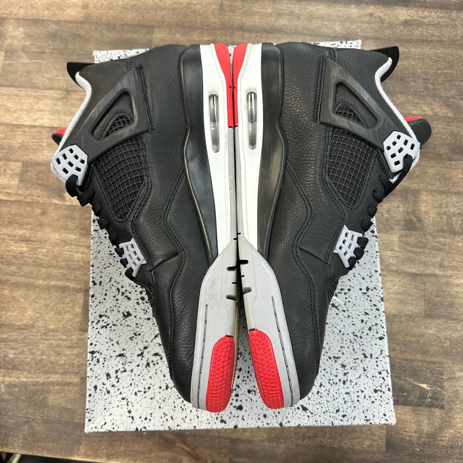 Jordan 4 Retro Bred Reimagined (Used)