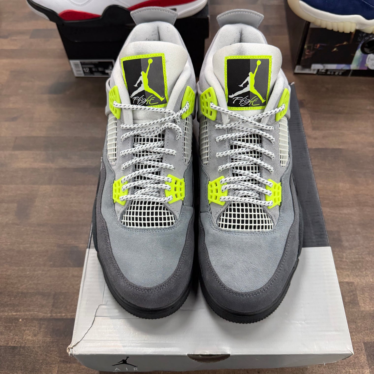Neon 95 Jordan 4 Retro (USED)