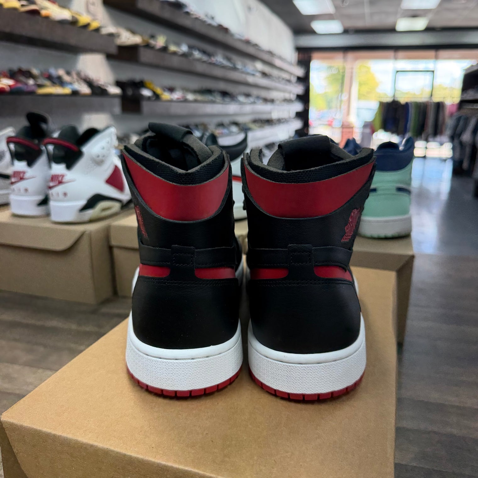 Bred Jordan 1 High Zoom CMFT (W) (USED, No Box)