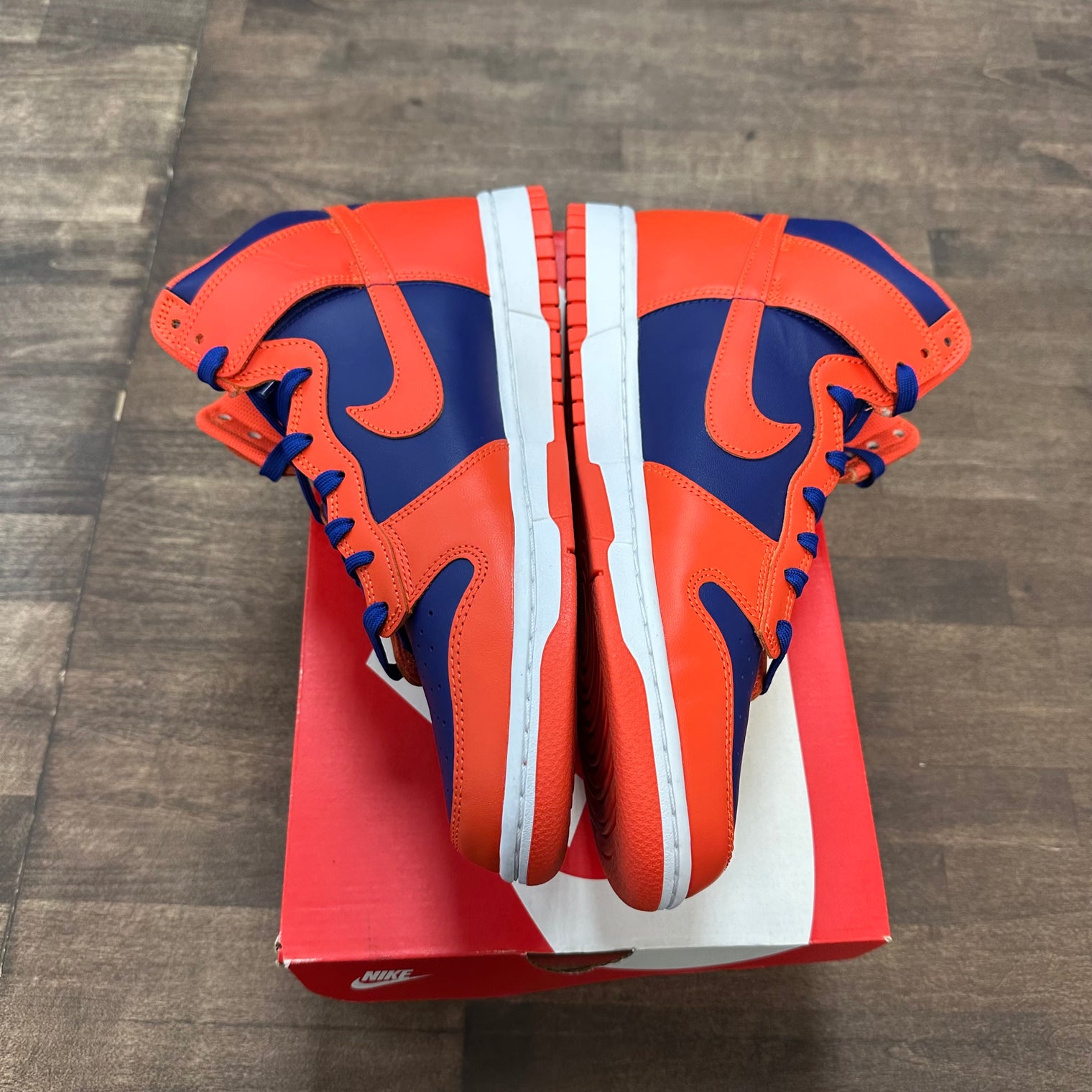 Knicks Dunk High (USED, No Box)