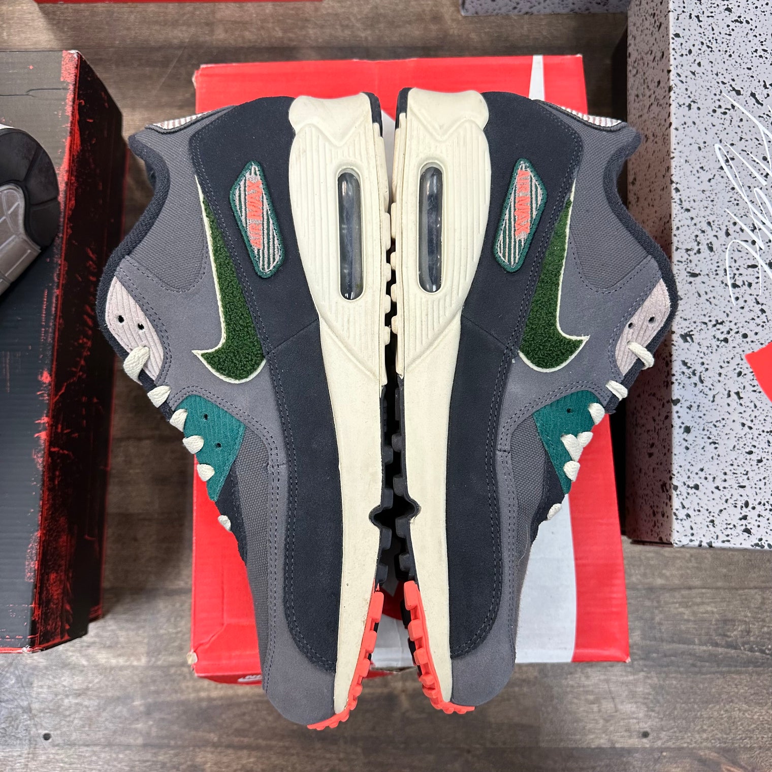 Oil Grey Rainforest Nike Air Max 90 (USED)