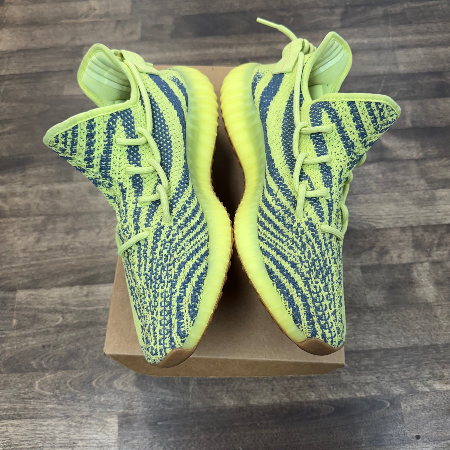 Semi Frozen Yellow adidas Yeezy Boost 350 V2 (USED, No Box)