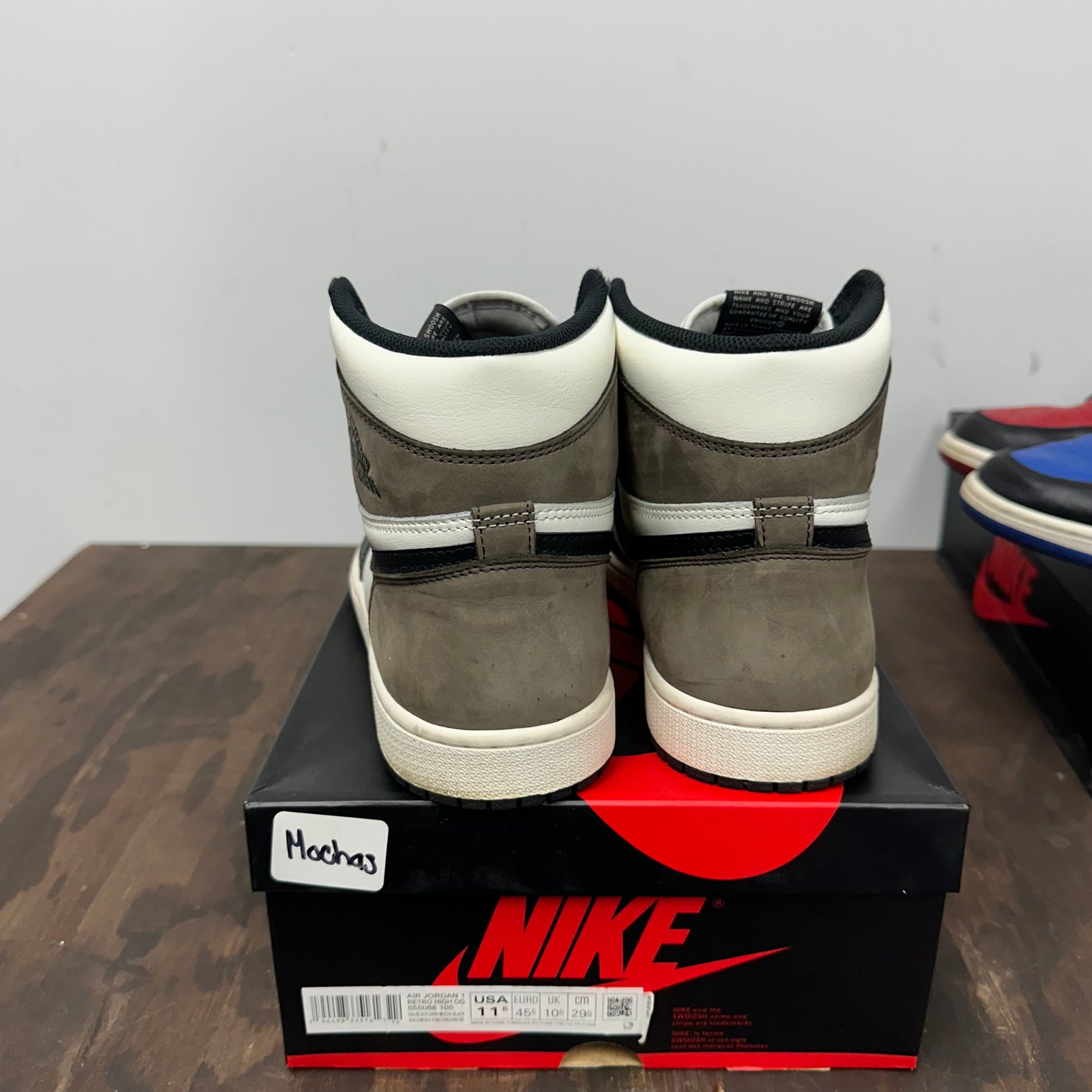 Dark Mocha Jordan 1 High (USED)