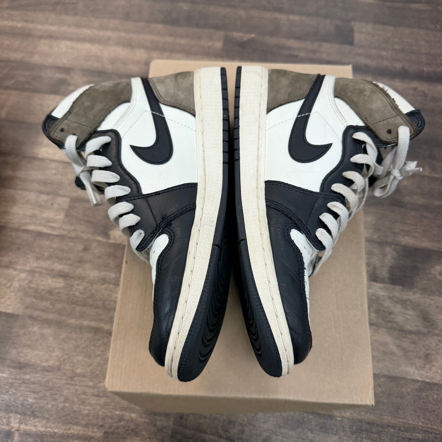 Mocha Jordan 1 High (USED, No Box)