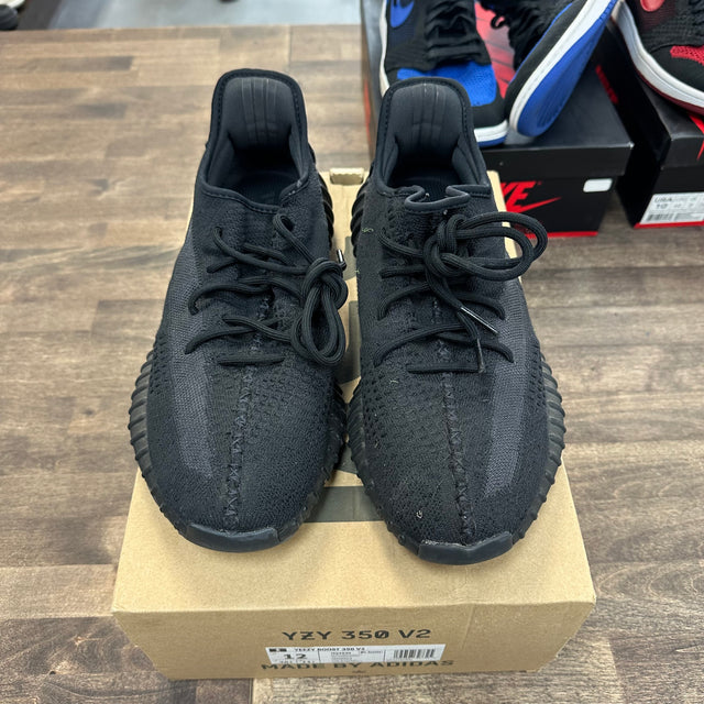 Onyx Yeezy 350 (USED)