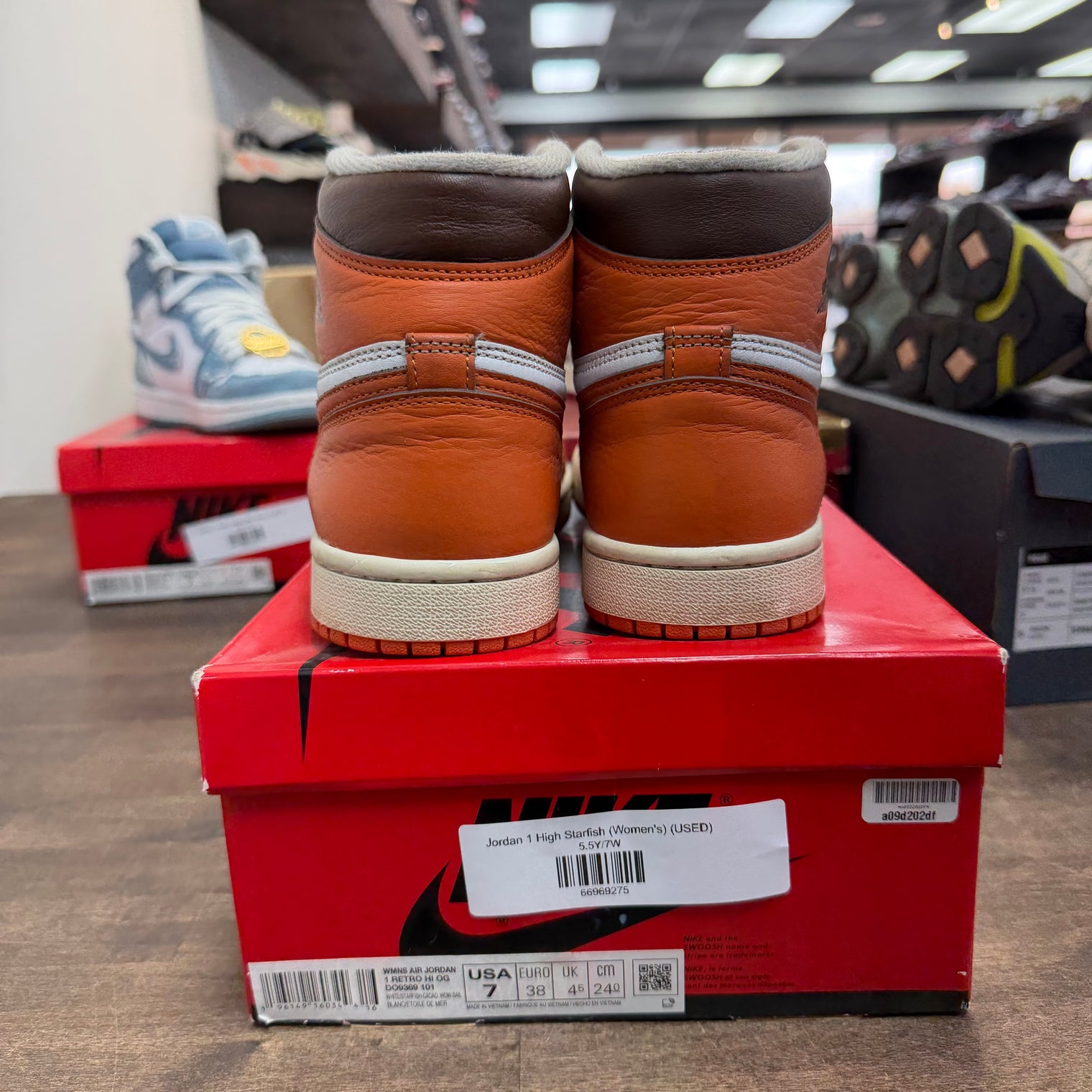 Jordan 1 High Starfish (Women's) (USED)