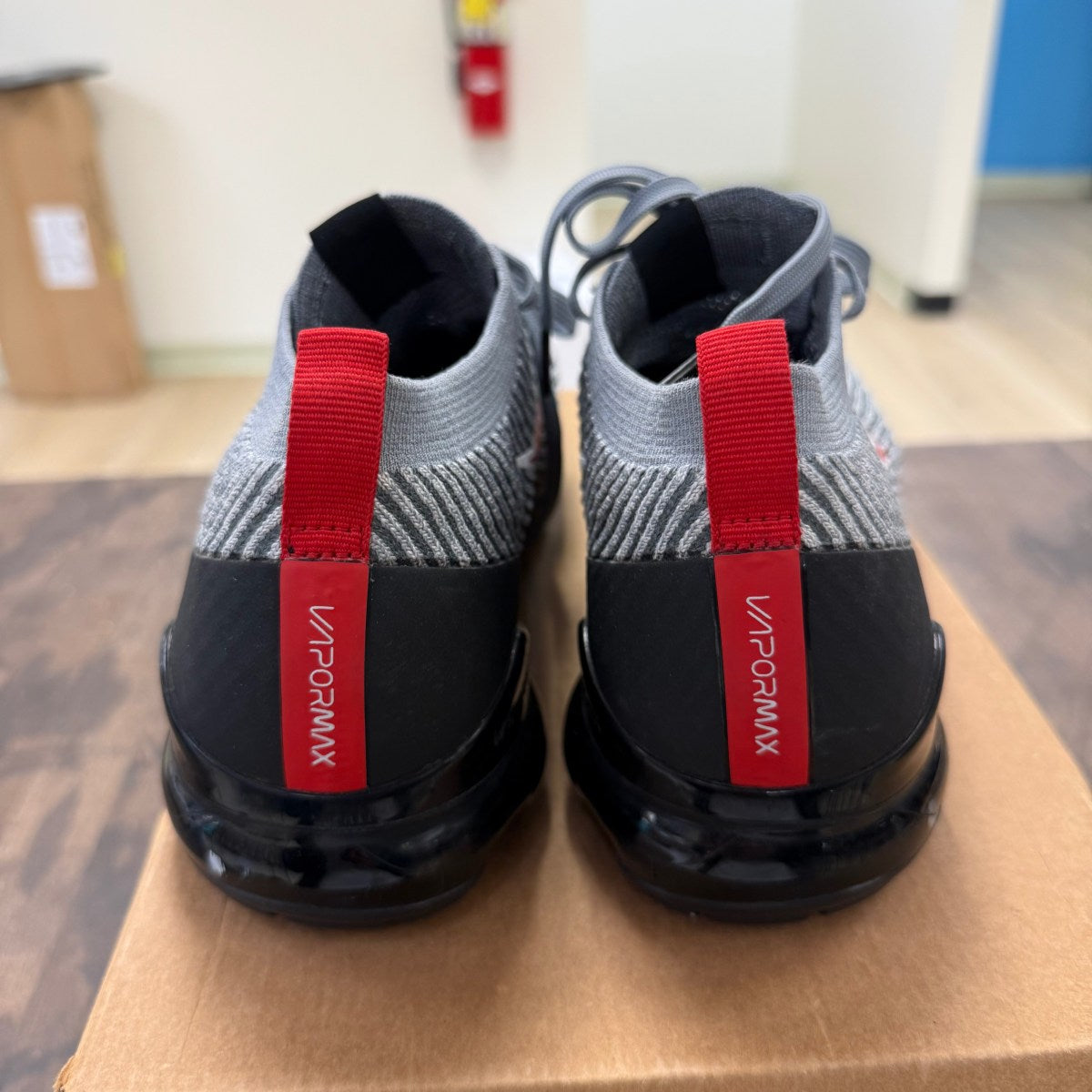 Nike Air VaporMax Flyknit 3 Particle Grey Size 11.5 (Pre-Owned) - Image 9