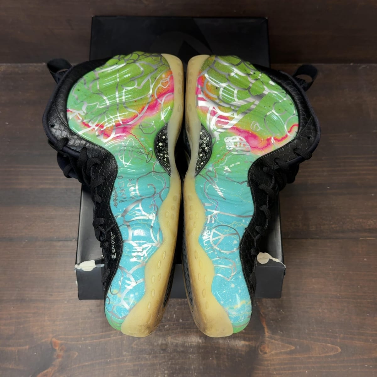 Nike Air Foamposite One Beijing Planet Hoops Size 12 (Pre-Owned) - aux