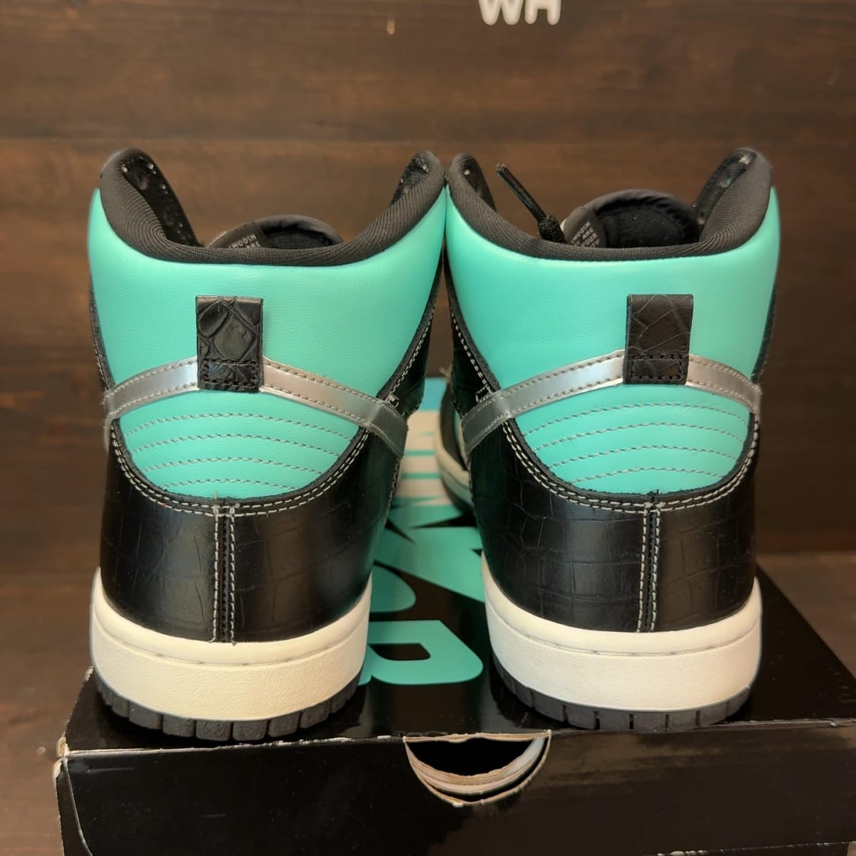 Nike SB Dunk High Diamond Supply Co. Size 10 (Pre-Owned) - aux