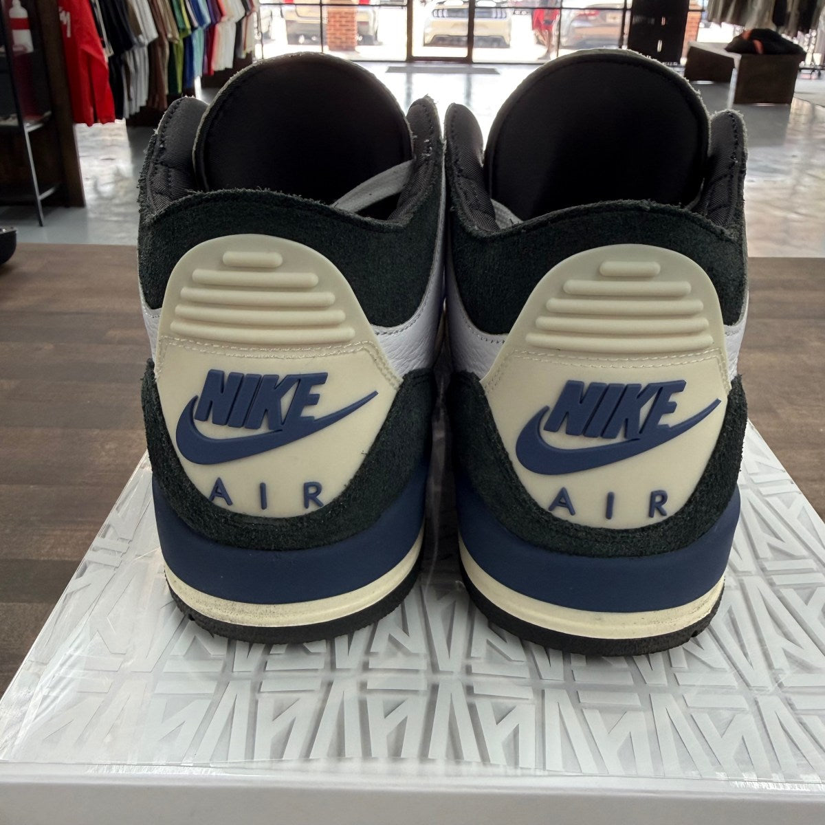 Jordan 3 Retro OG SP A Ma Maniére Diffused Blue Diffused Blue - Image 4