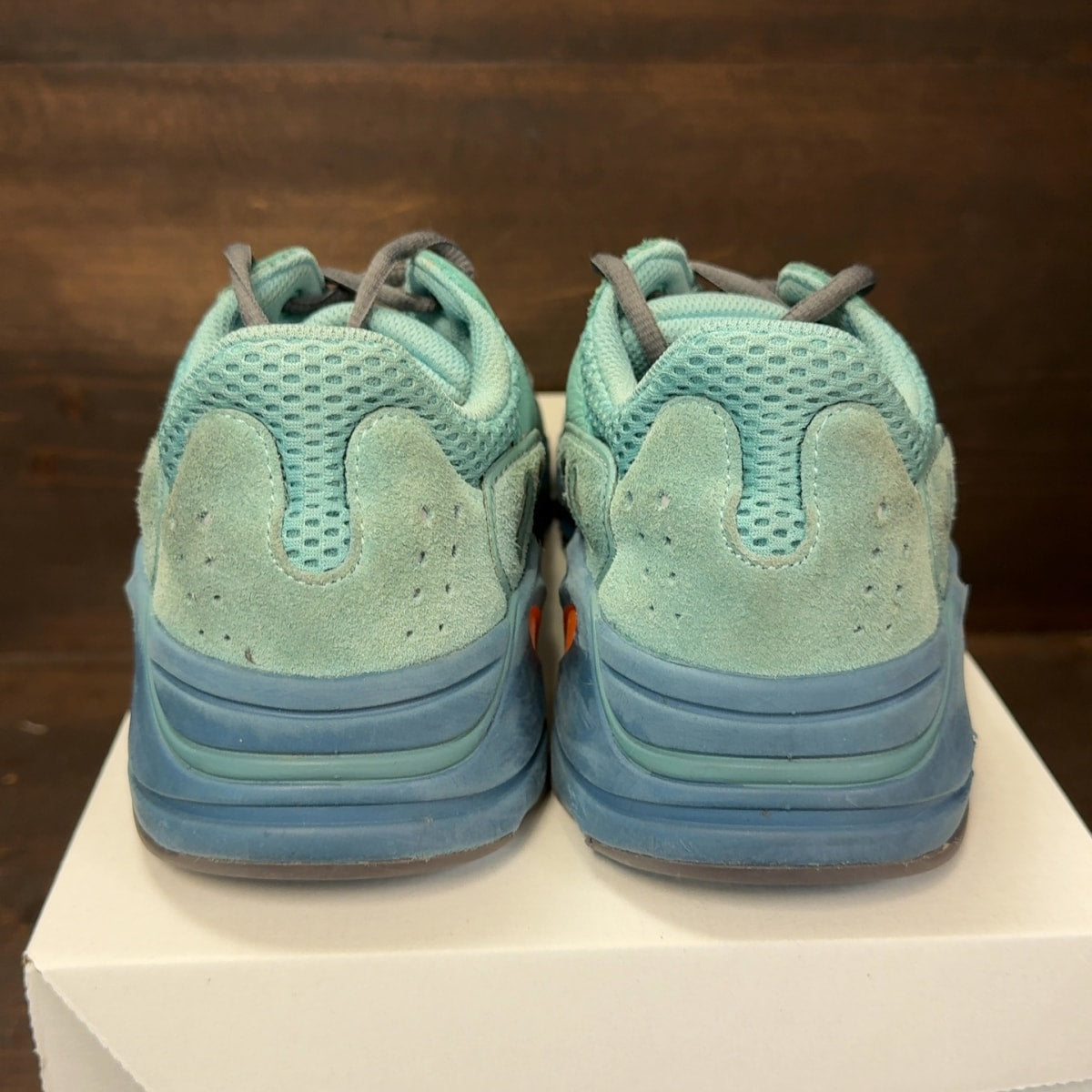 adidas Yeezy Boost 700 Faded Azure Size 8 (Pre-Owned) - Image 5