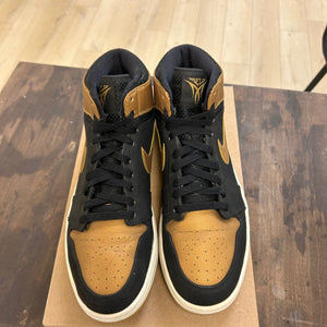 Jordan 1 Retro Melo PE Size 10 (Pre-Owned) - Image 2