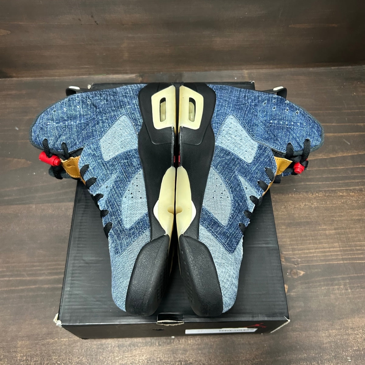 Jordan 6 Retro Washed Denim - Image 4