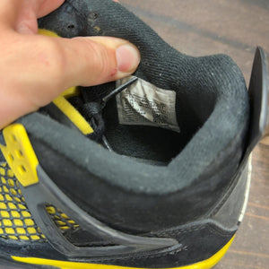 Jordan 4 Retro Thunder (2023) (GS) Size 6Y (Pre-Owned) - Image 7